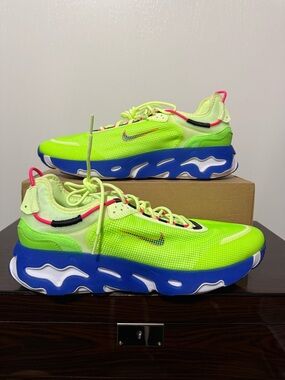 Nike React Live Premium Barely Volt Green Pink Hyper Blue CZ9081-700 Size 13